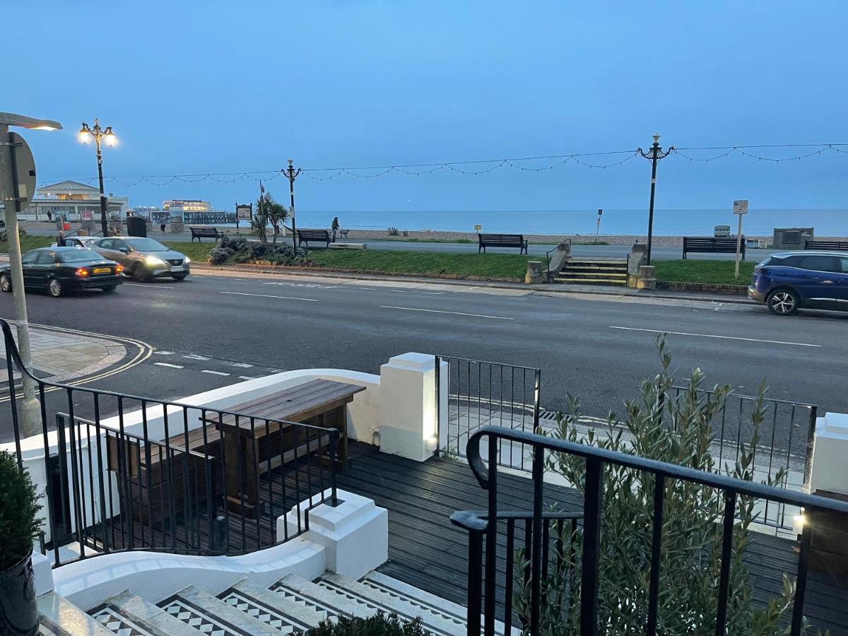 וורטינג Seaview Flat With Balcony, Spacious 2 Bedroom מראה חיצוני תמונה